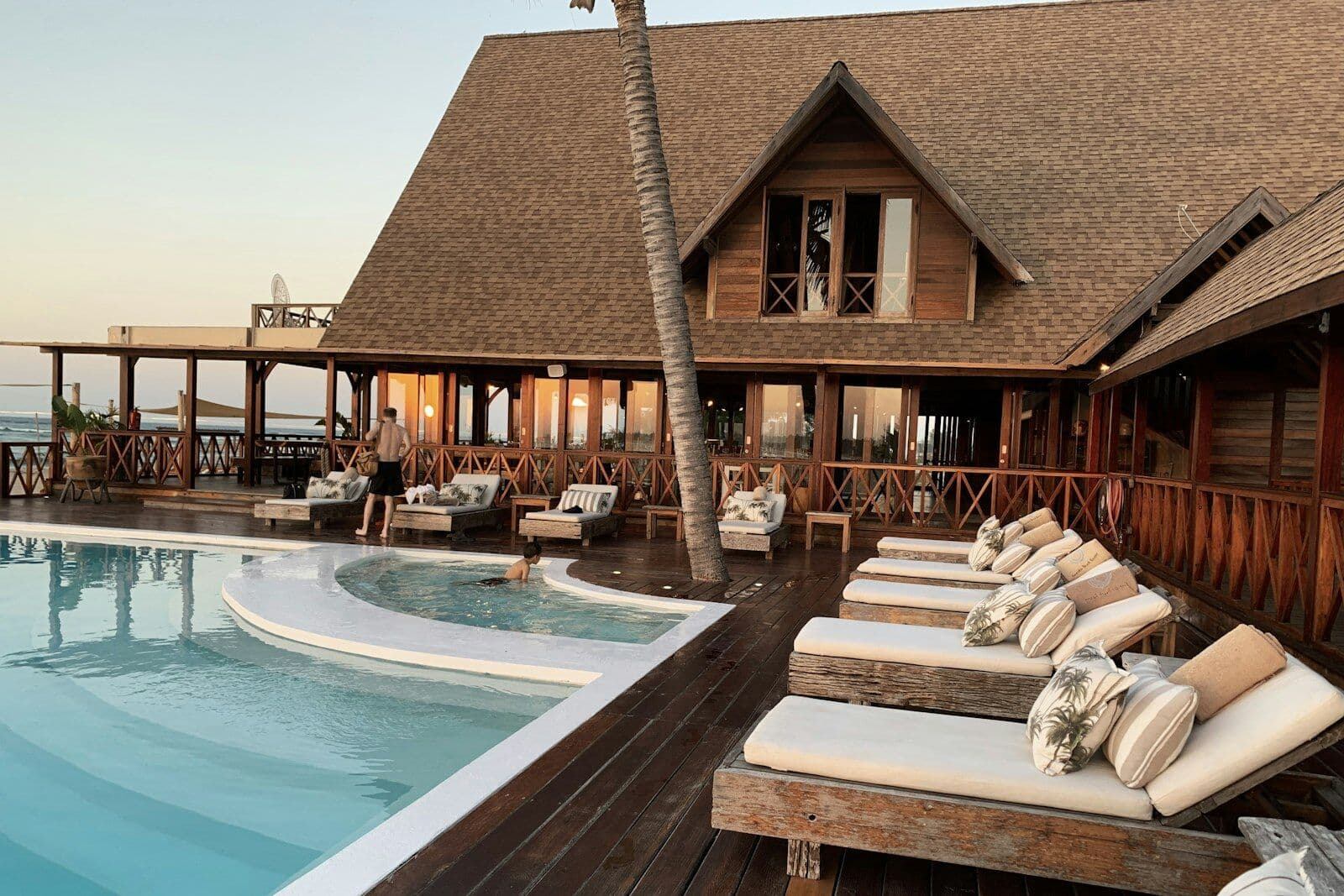 Resort lobby & pool deck finishes