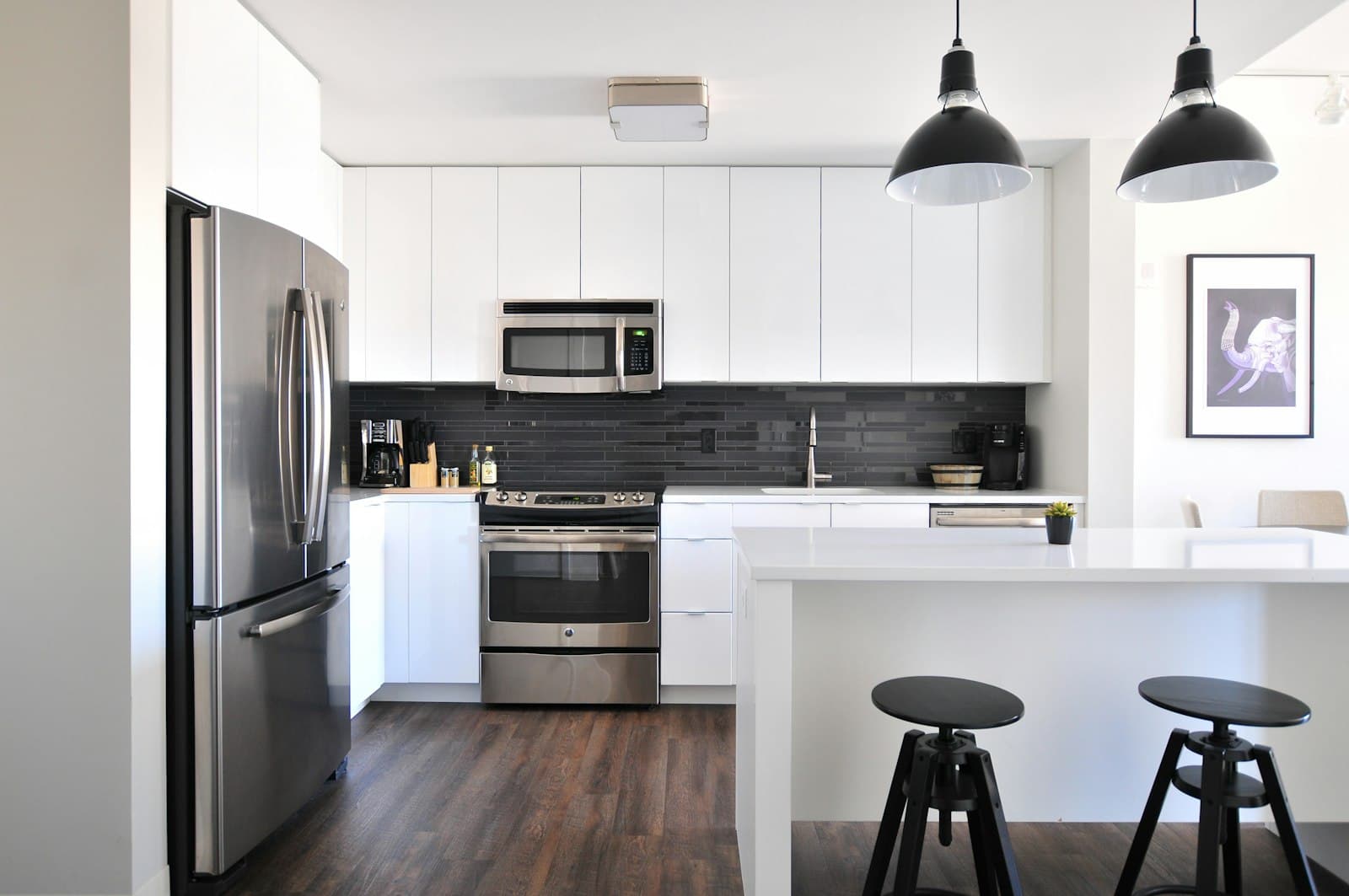 Luxury kitchen & dining finish